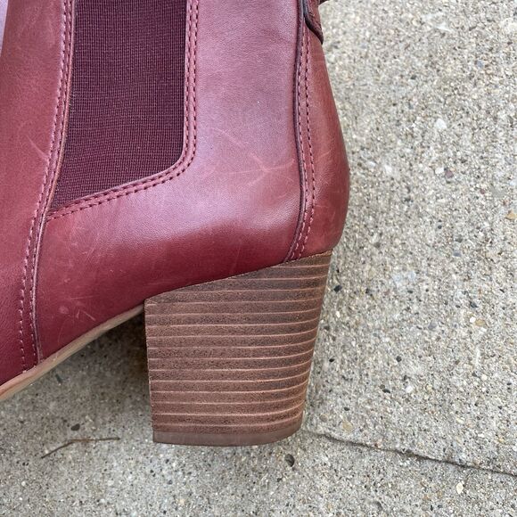 Madewell Reagan Chelsea Boots Womens 8.5 M Red Leather Ankle Booties Casual - Picture 3 of 7